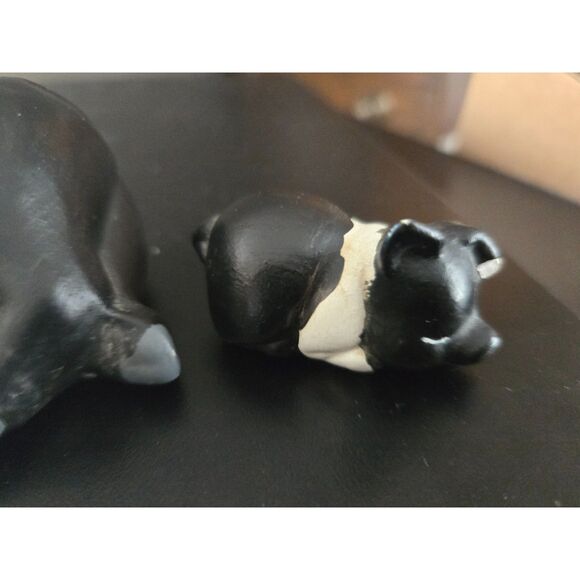Ceramic Pig Sow & 3 Piglets Set of 4 Figurines Vintage Made in 1981 - Picture 7 of 13